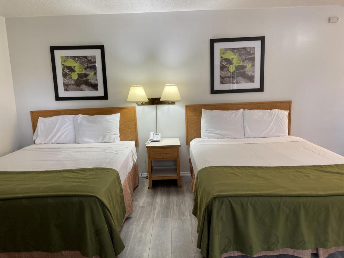 Rodeway Inn & Suites Omak - Okanogan Екстер'єр фото