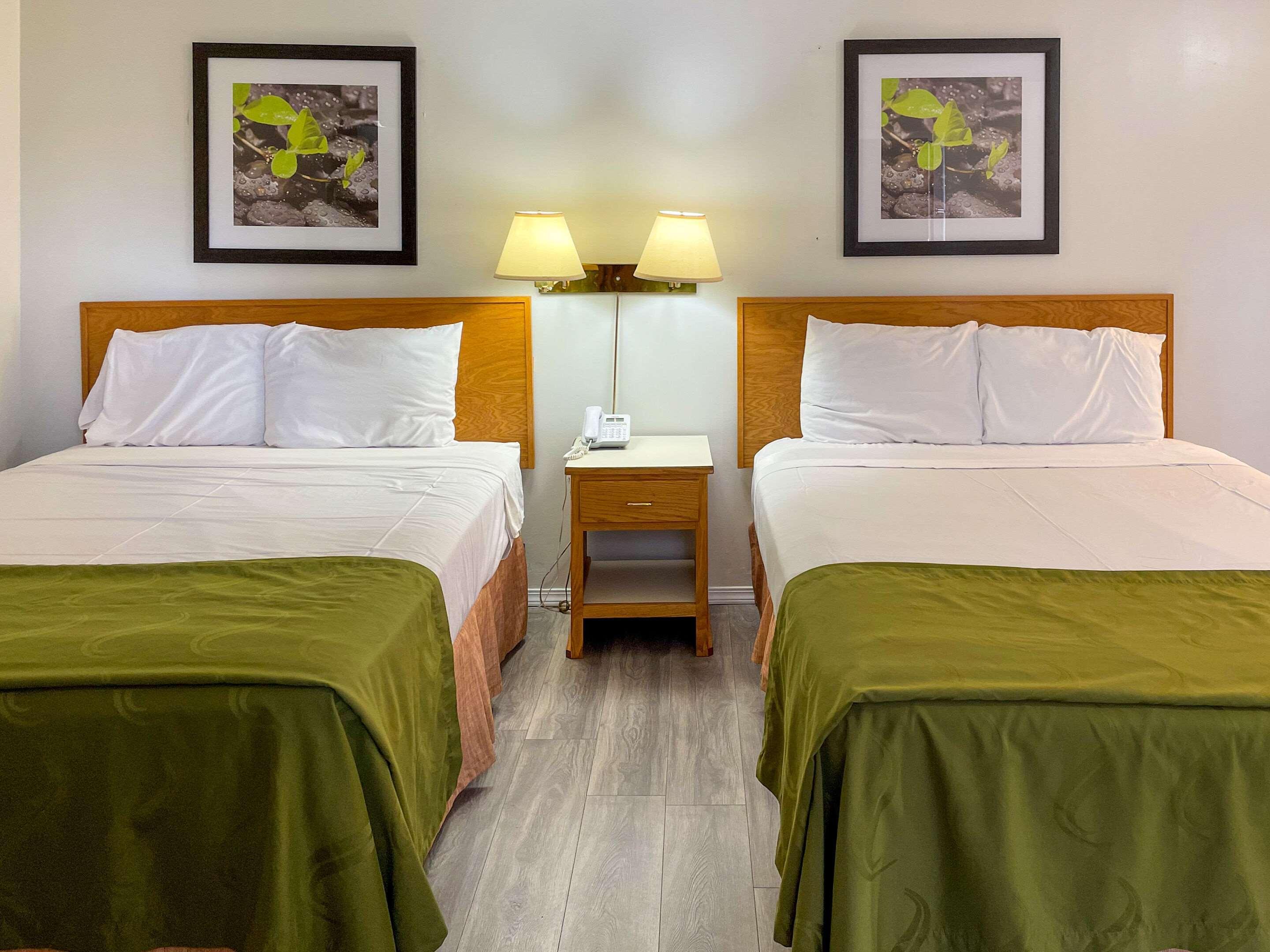 Rodeway Inn & Suites Omak - Okanogan Екстер'єр фото