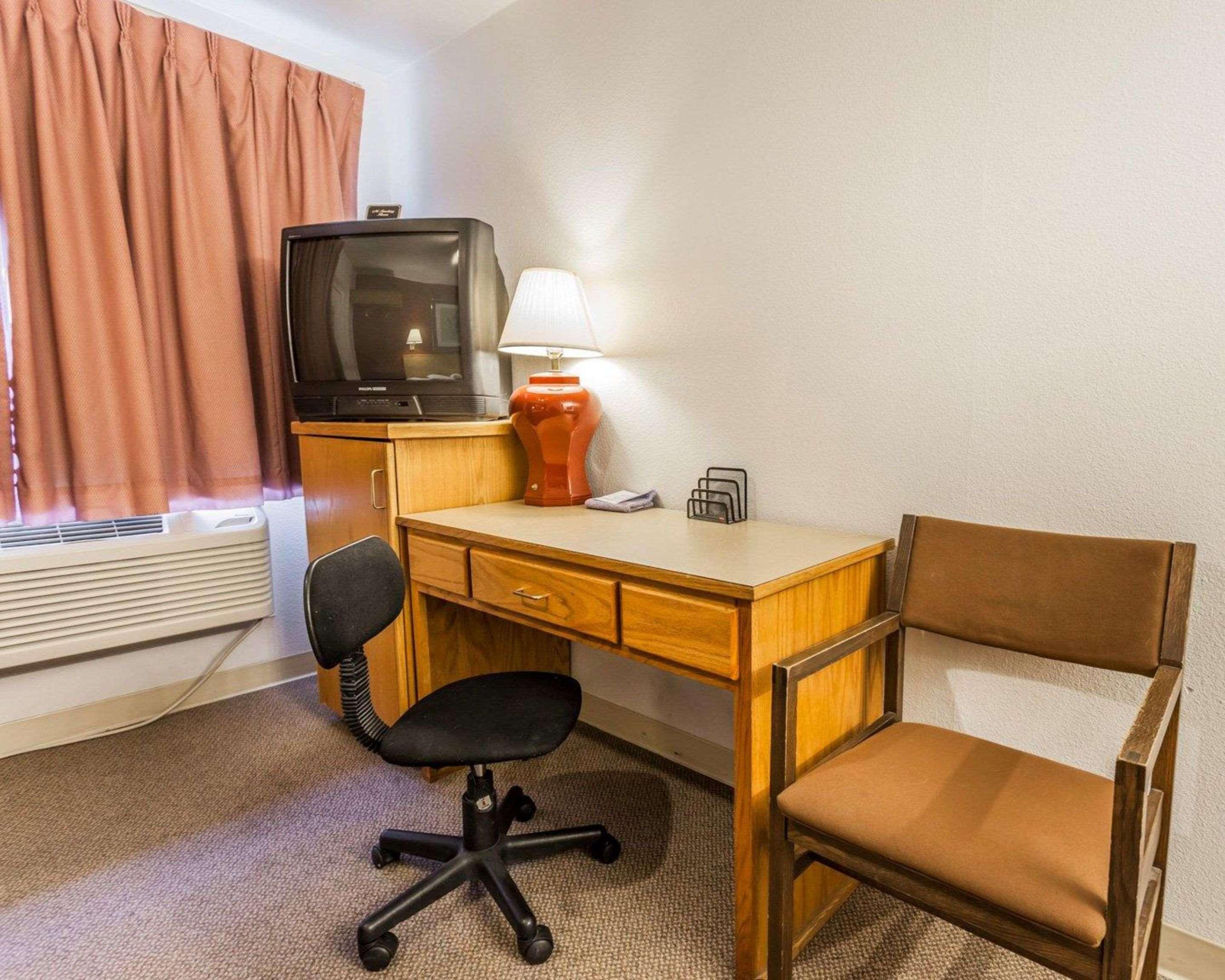Rodeway Inn & Suites Omak - Okanogan Екстер'єр фото