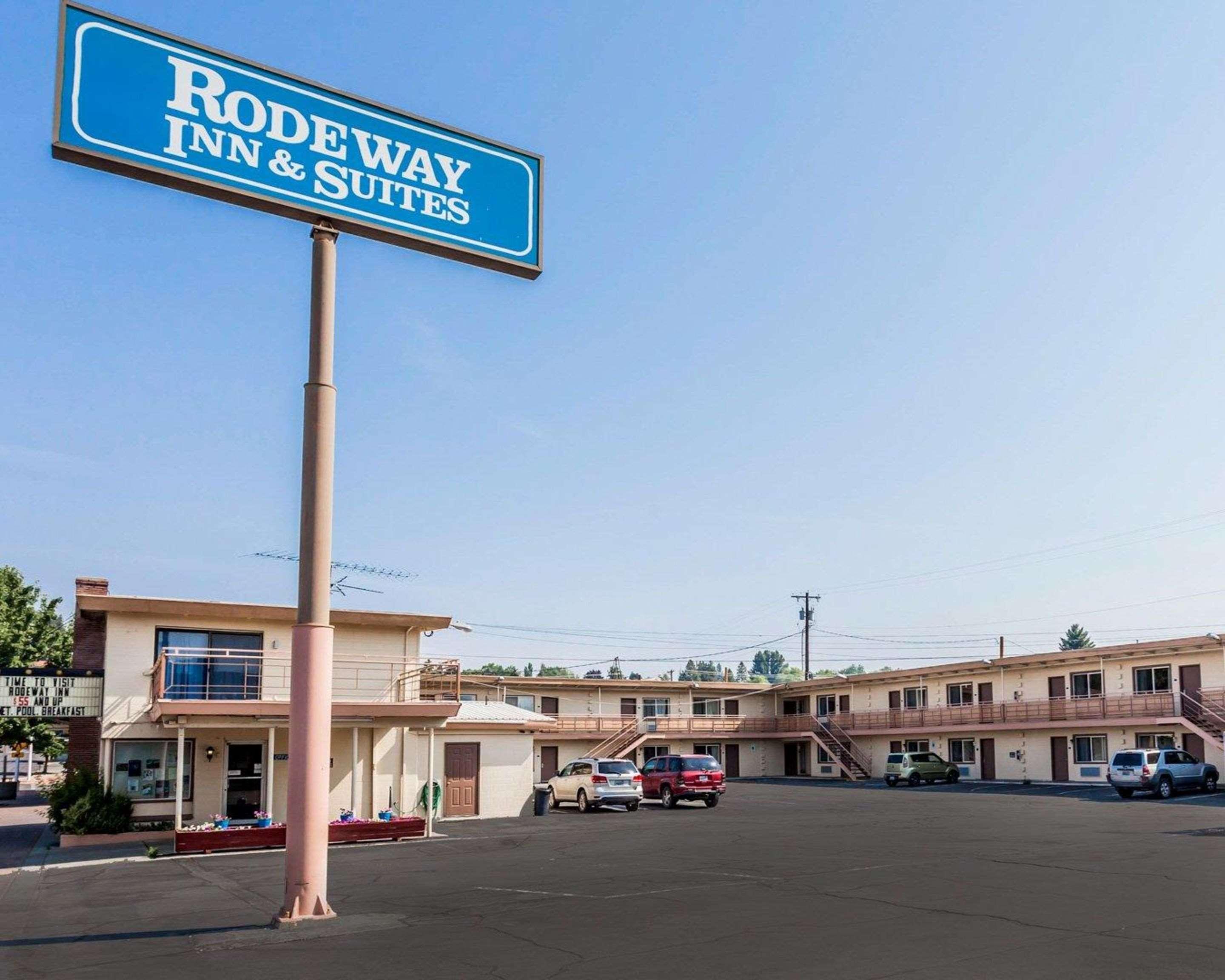 Rodeway Inn & Suites Omak - Okanogan Екстер'єр фото