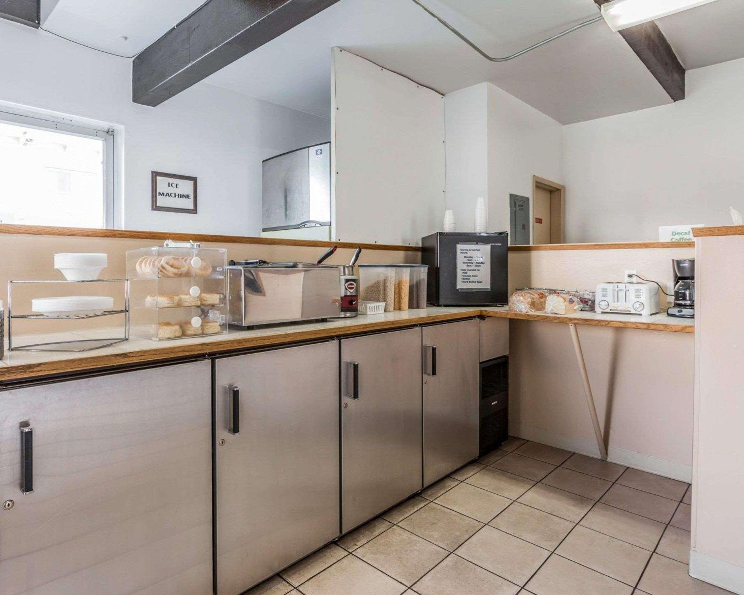 Rodeway Inn & Suites Omak - Okanogan Екстер'єр фото