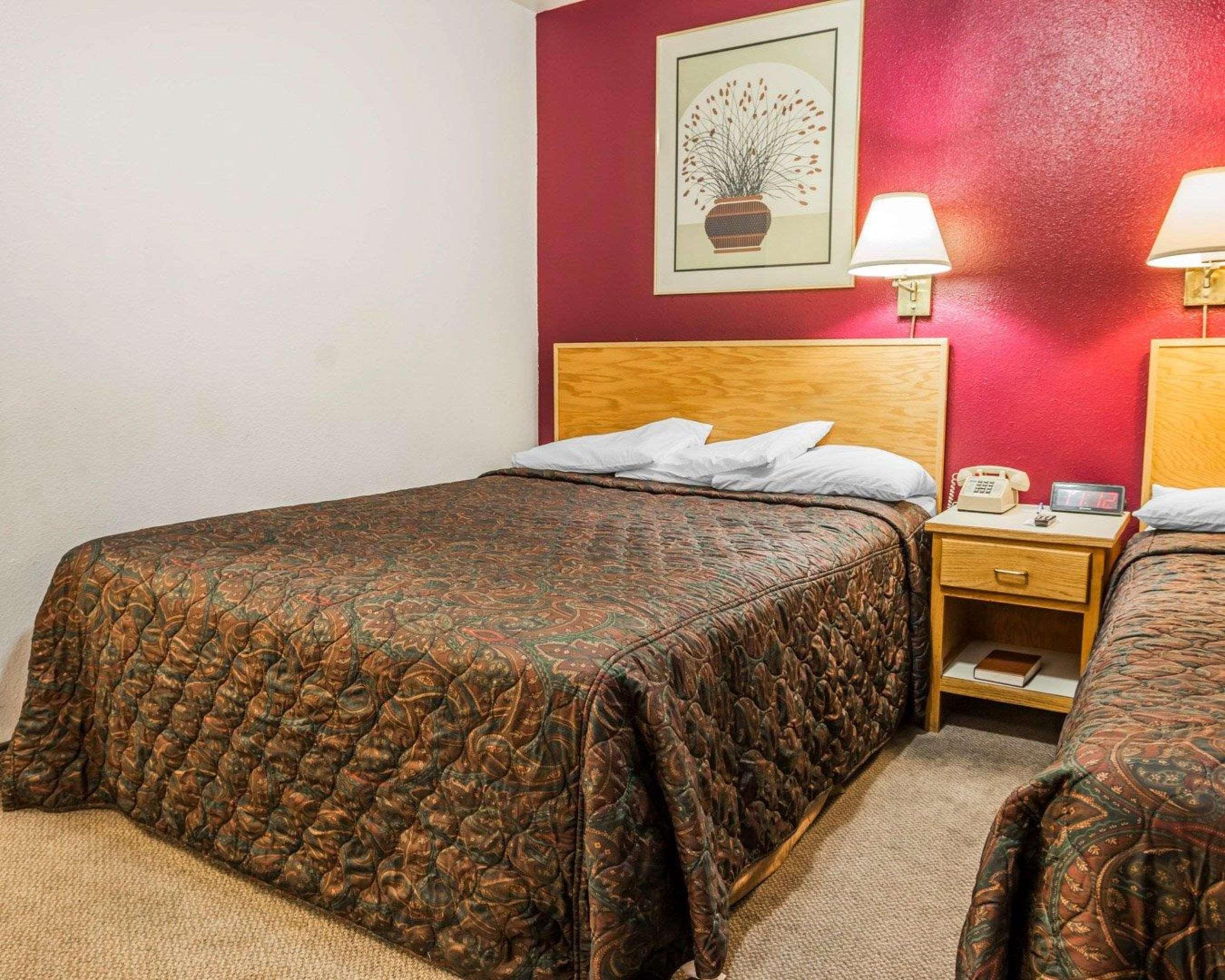 Rodeway Inn & Suites Omak - Okanogan Екстер'єр фото