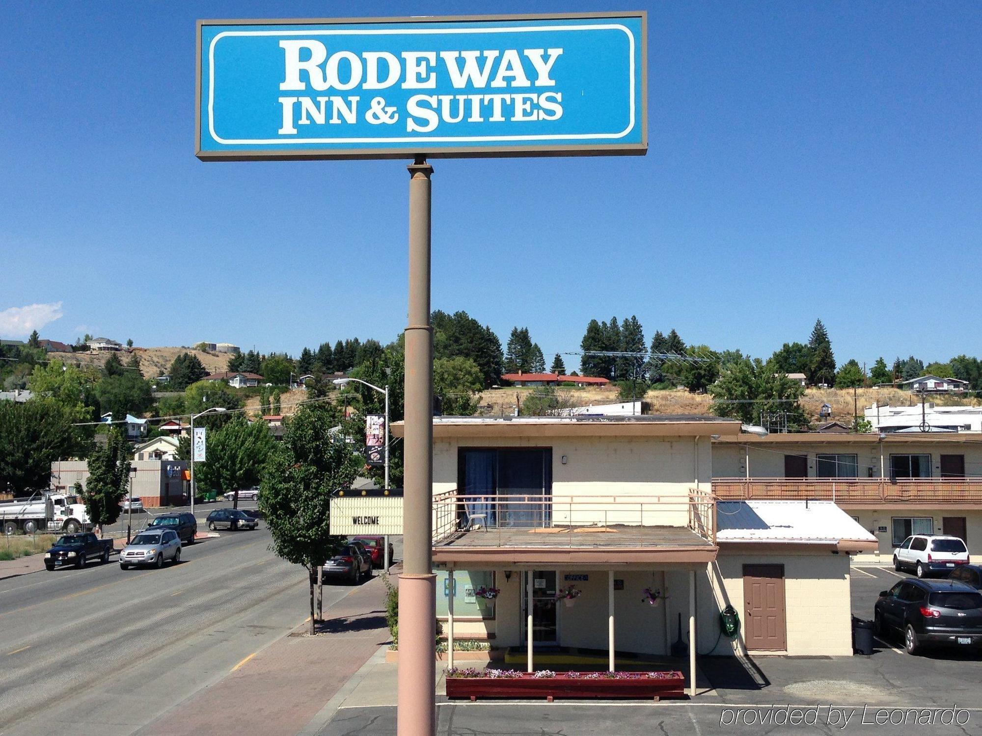 Rodeway Inn & Suites Omak - Okanogan Екстер'єр фото