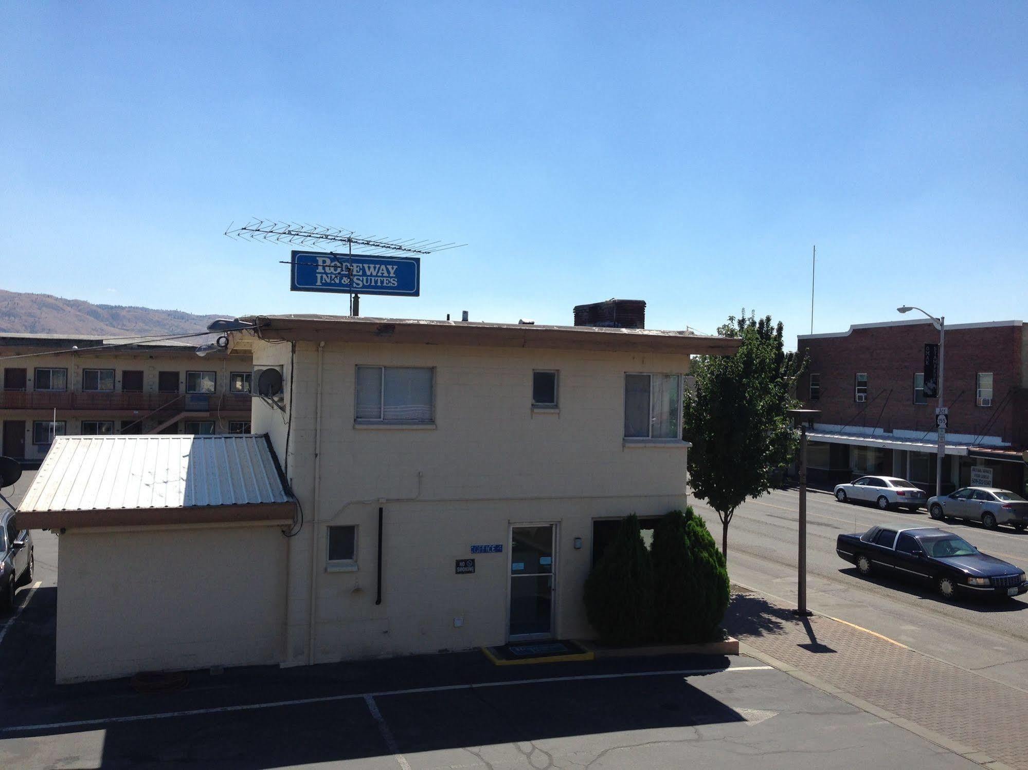 Rodeway Inn & Suites Omak - Okanogan Екстер'єр фото